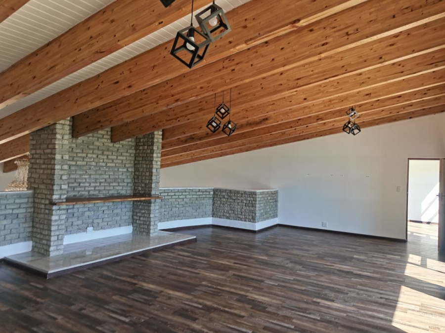 5 Bedroom Property for Sale in Royalston Residential Estate and Wildlife Reserve Eastern Cape